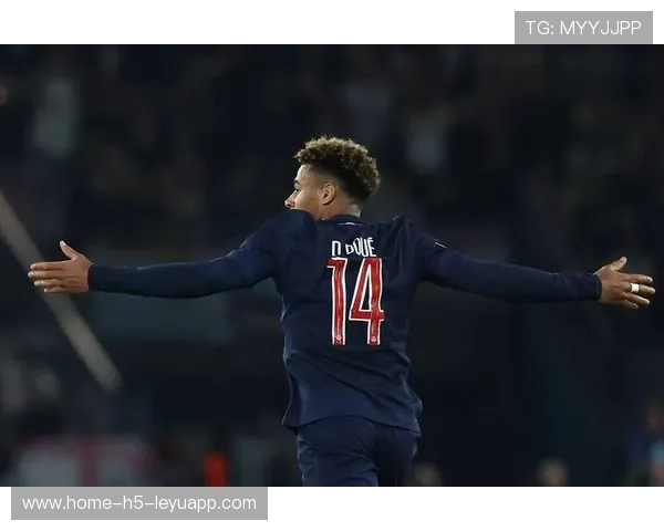 巴黎准备签下德甲19岁奇才，重塑未来中场阵容