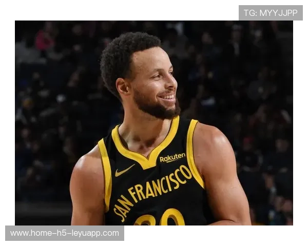 库里赛季得分率创新高，三分王朝愈发稳固