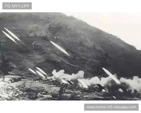 朝鲜对敌阵地投掷集束弹,朝鲜击伤sr71